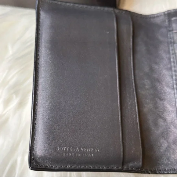 BOTTEGA VENETA Card Holder with Box and Dust Bag - Picture 6 of 12